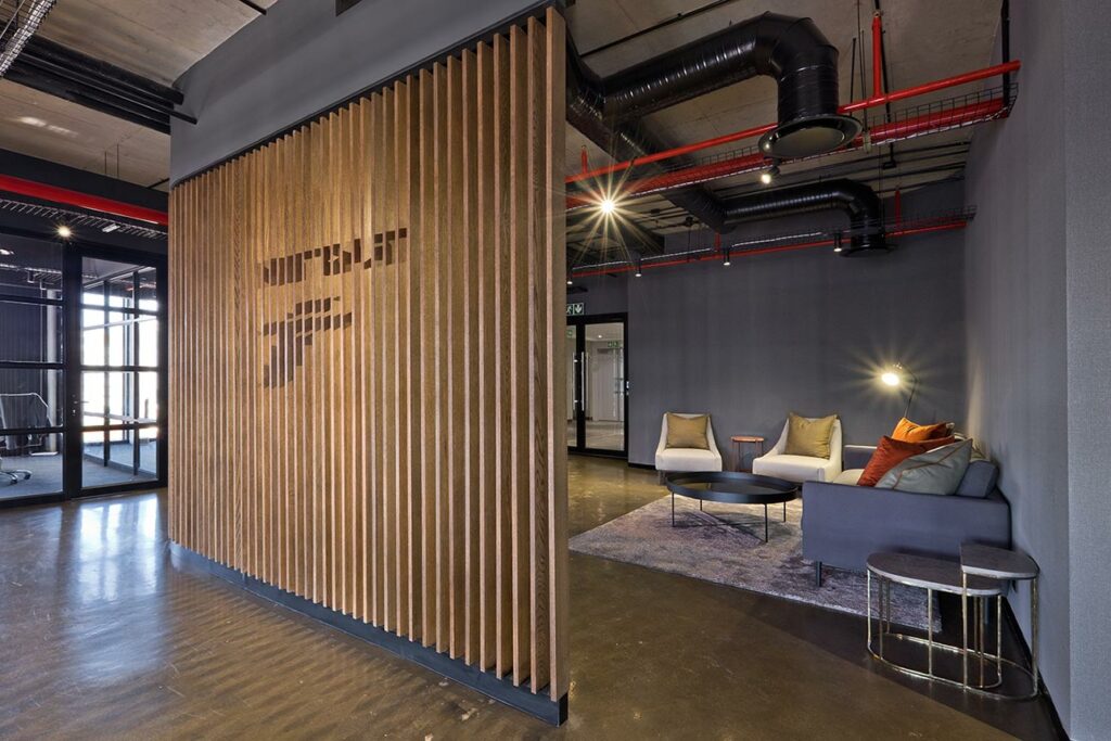 Traxtion Office Project Image 1