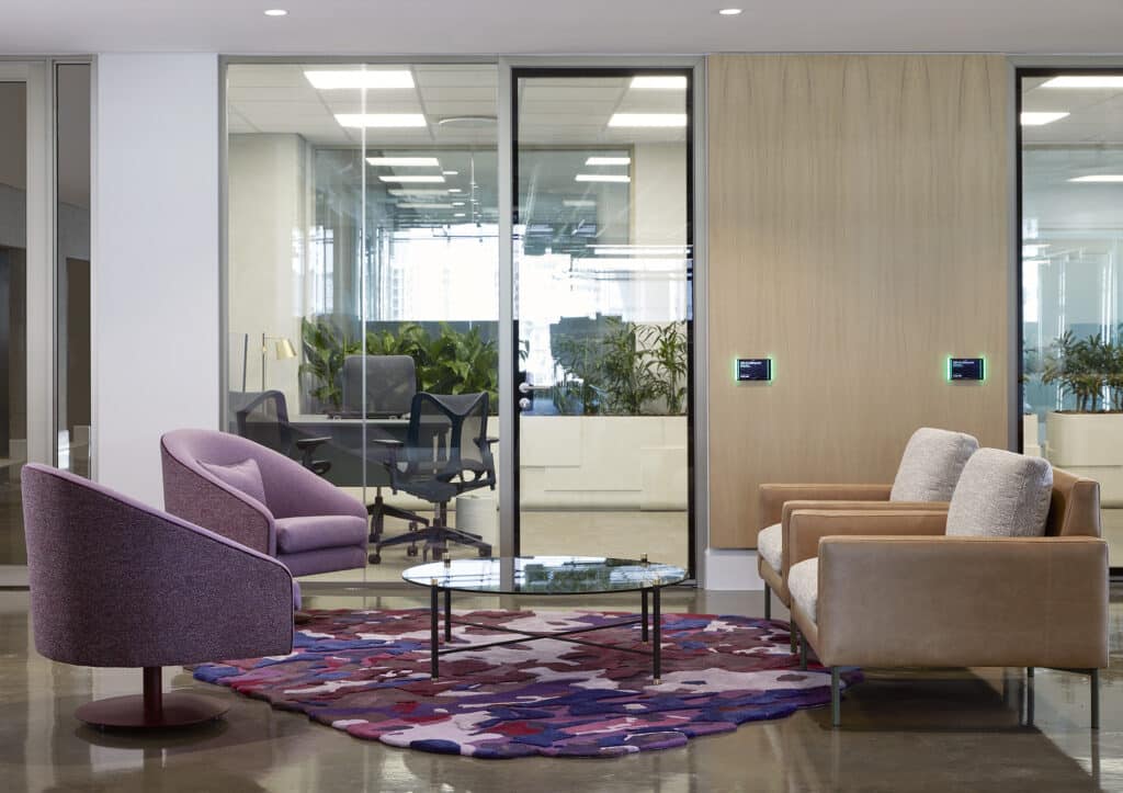 mangement Consulting Group international modern office interior design with flexible workspace and furniture