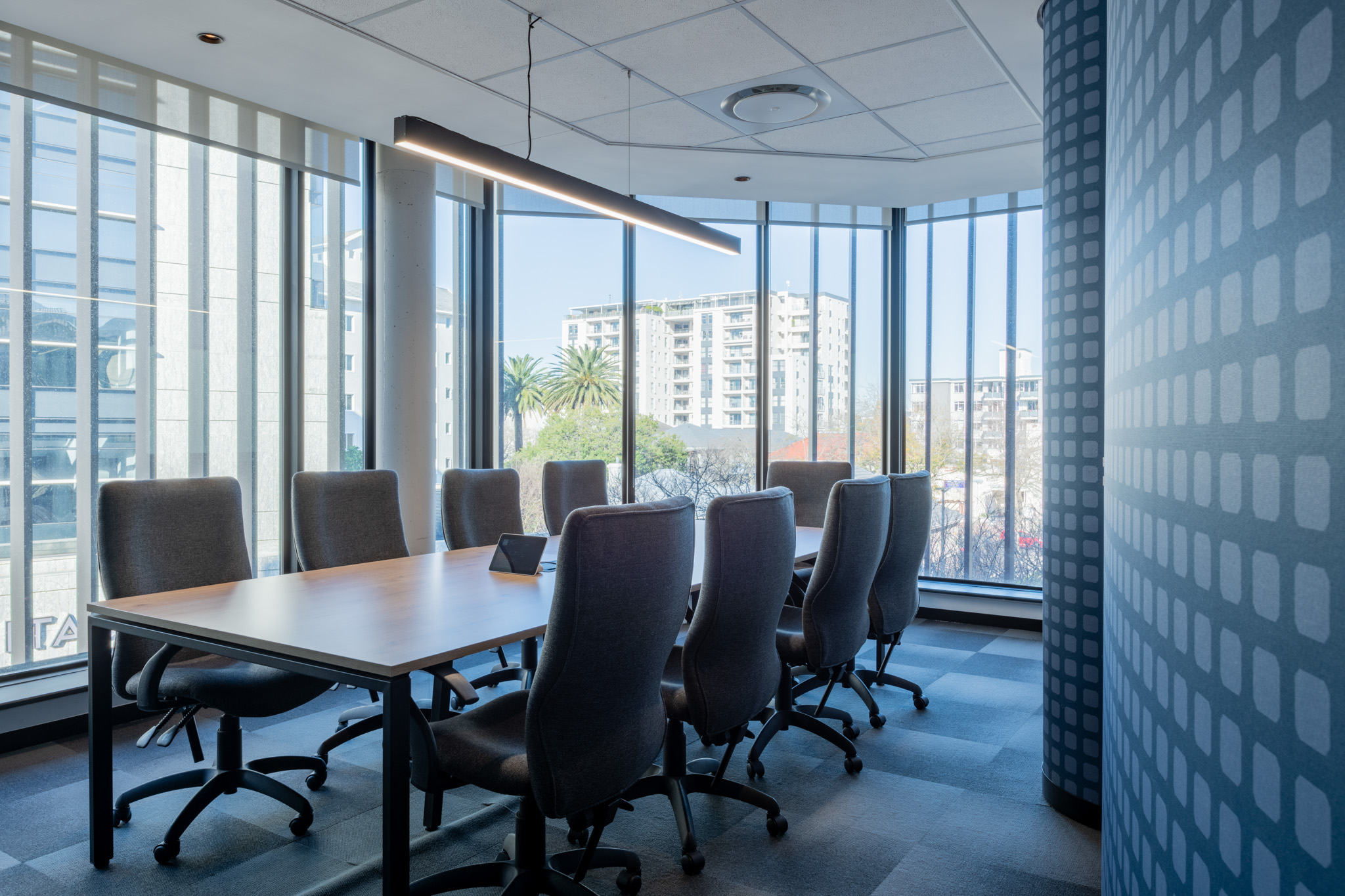 Globeleq Office Design Image 9