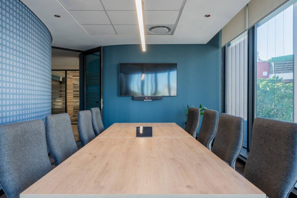Globeleq Office Design Image 17