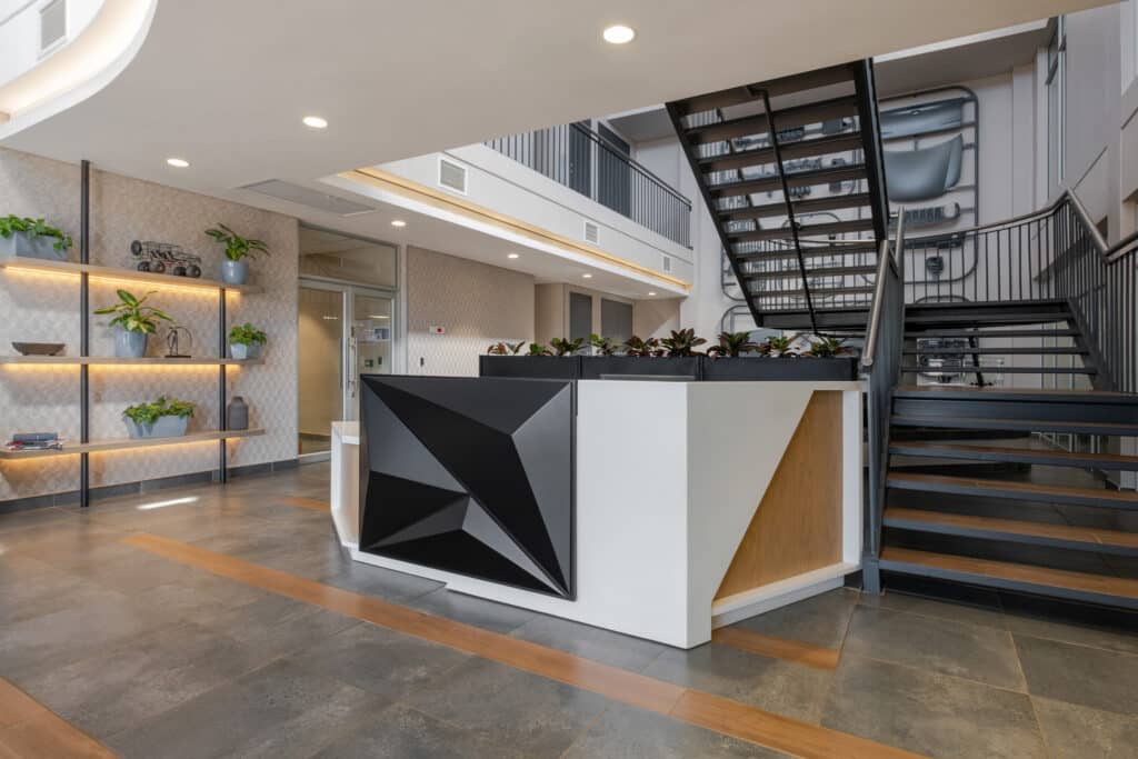 MIT Auto Parts Office Project Image 7