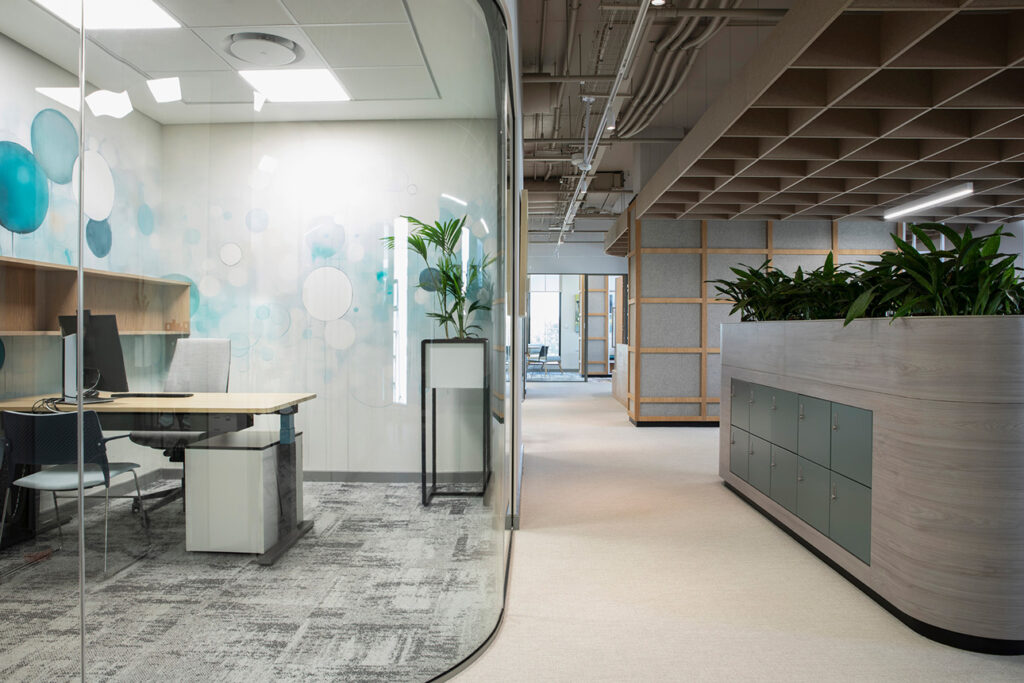 modular office designs and hybrid workspaces