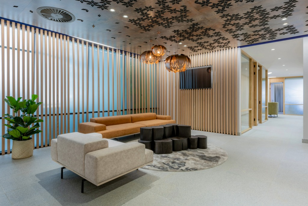 Office Build - Reception Area - Turnkey