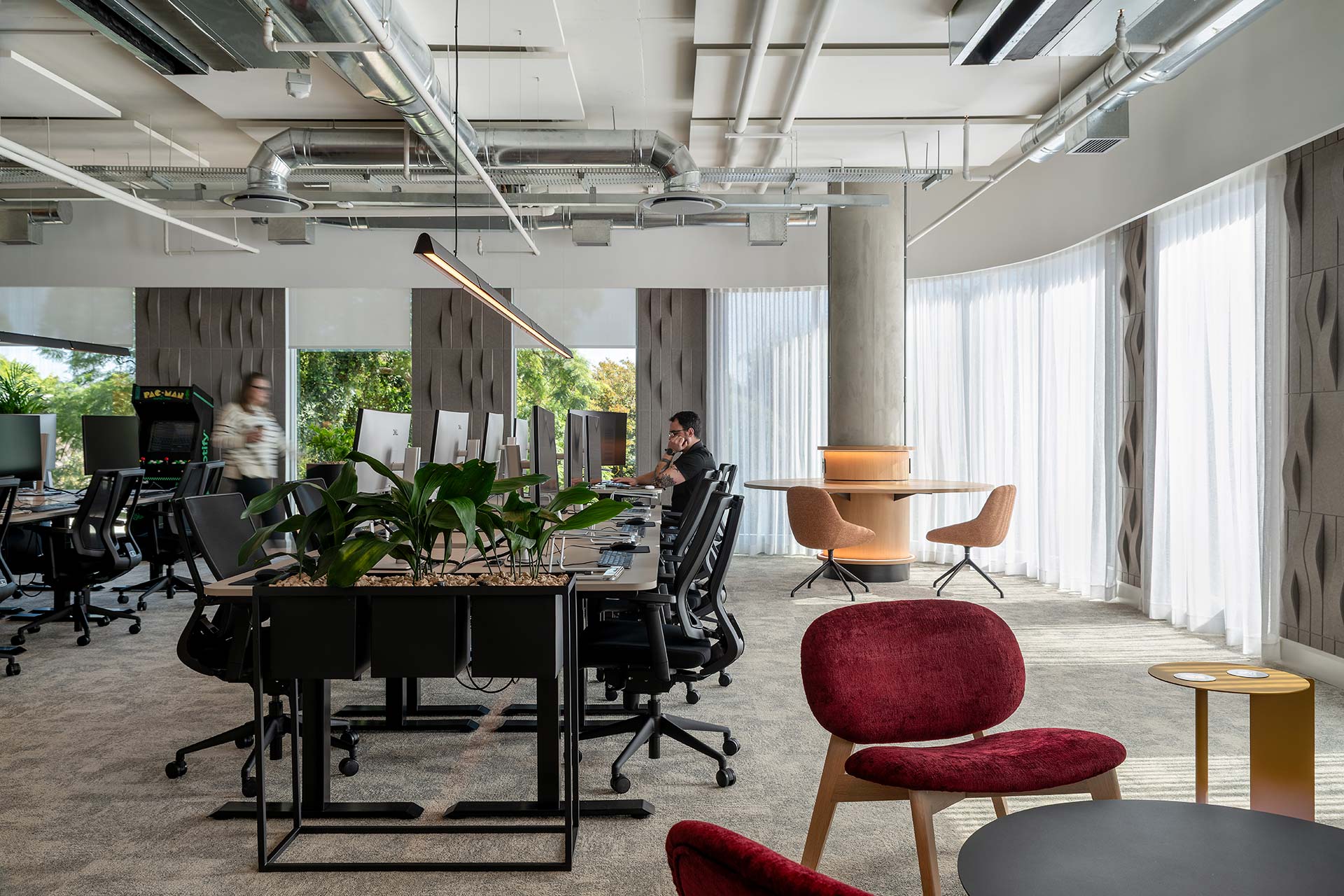 A turnkey fit-out project example from design to construction as well as modern furniture solutions